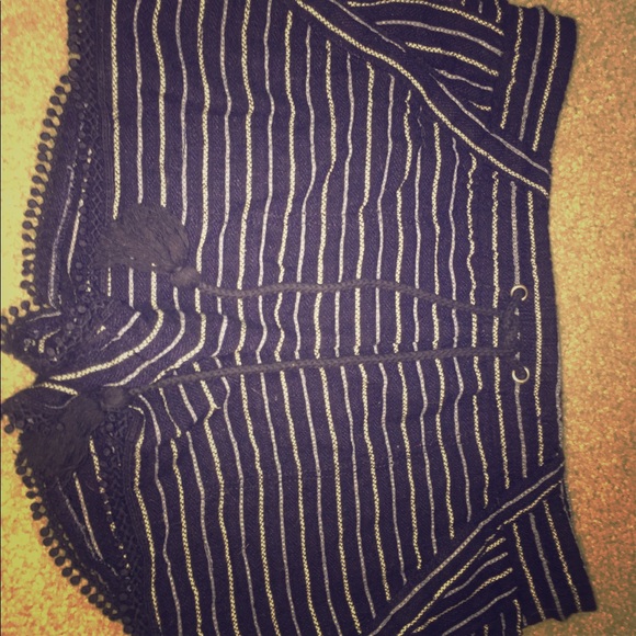 blue shorts - Picture 1 of 3